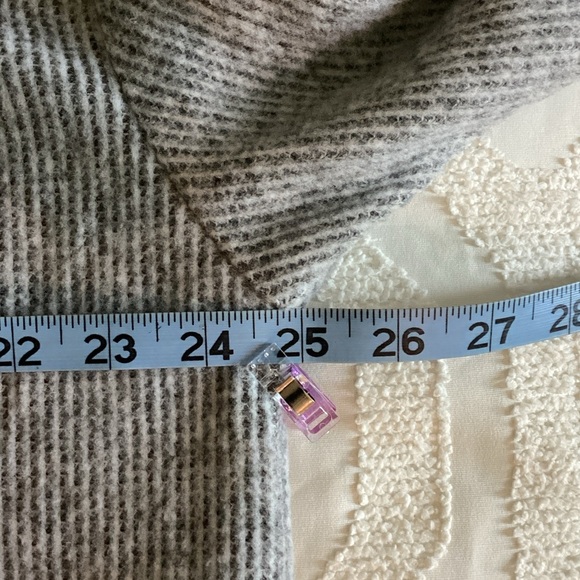 Timing Gray Long Cardigan Sweater - Picture 7 of 8